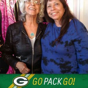 Meet your Posher, Robin